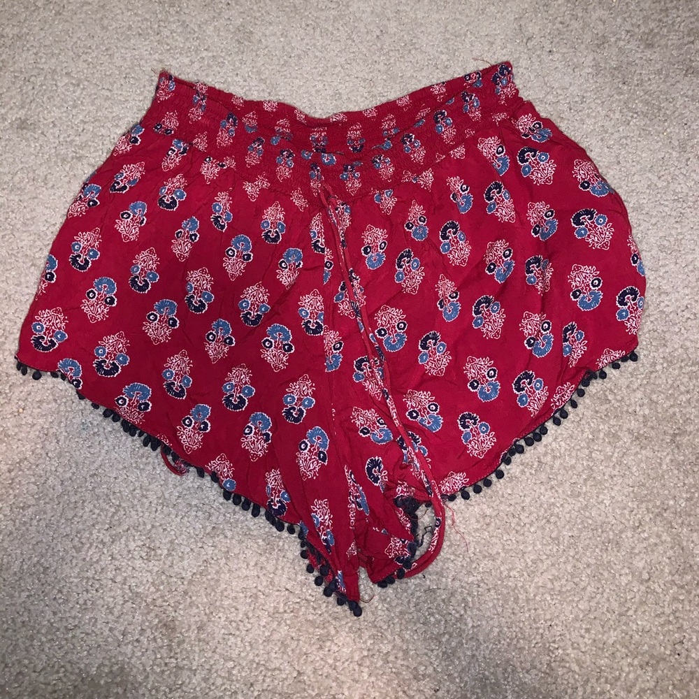 Cute cloth shorts with lace trim